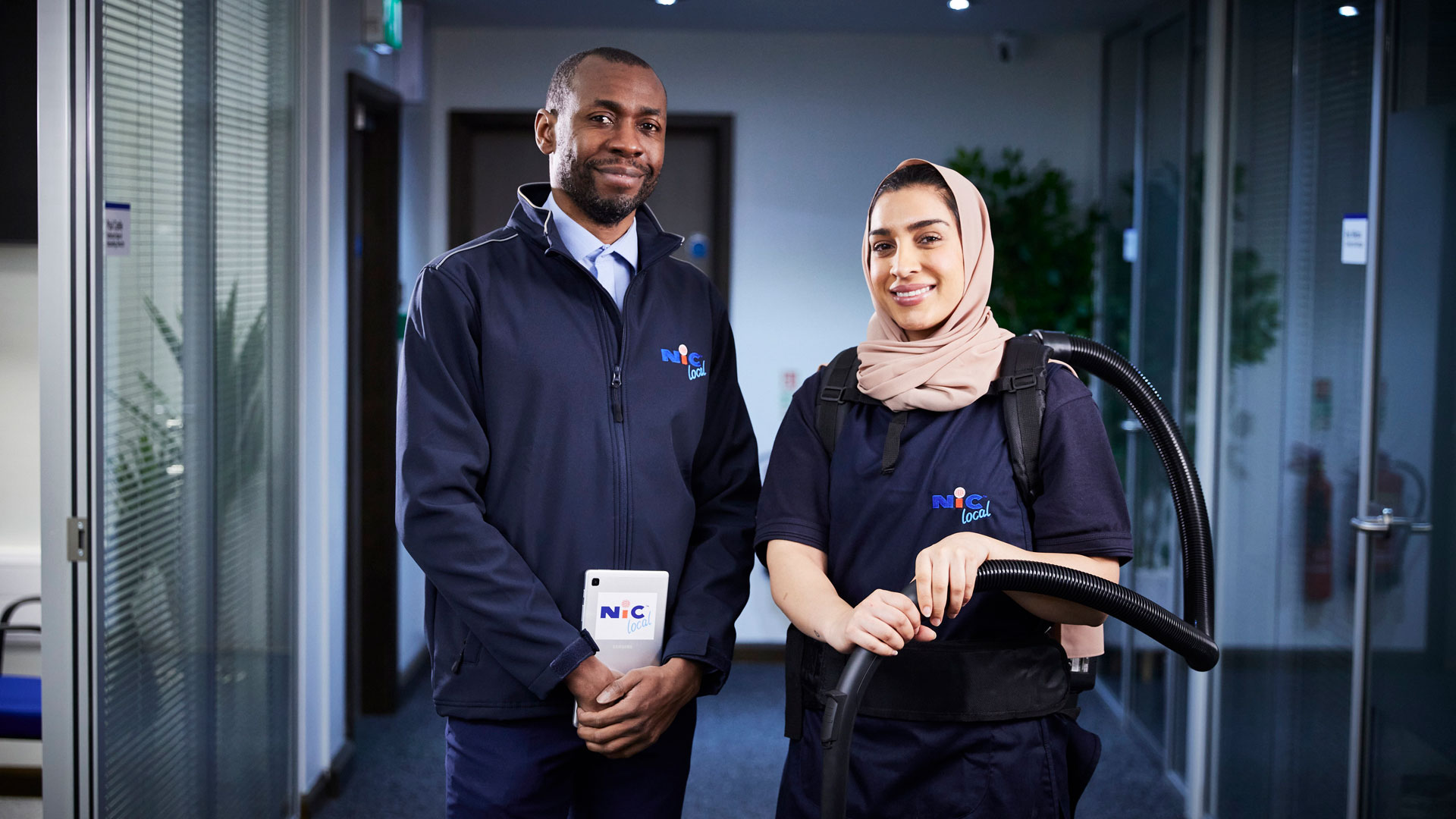 nic franchise recruitment staff smiling banner